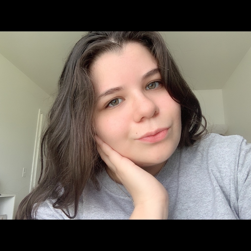 Meet your Posher, Averiana